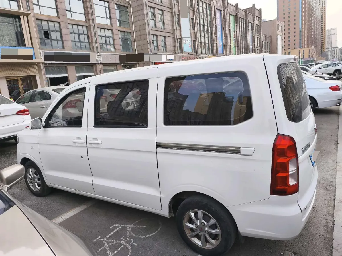 2022 JinBei Little Sea Lion X30 1.5L 102HP L4 5MT,autocango,china used car exporter,china ev exporter,chinese used car exporter,chinese used ev exporter
