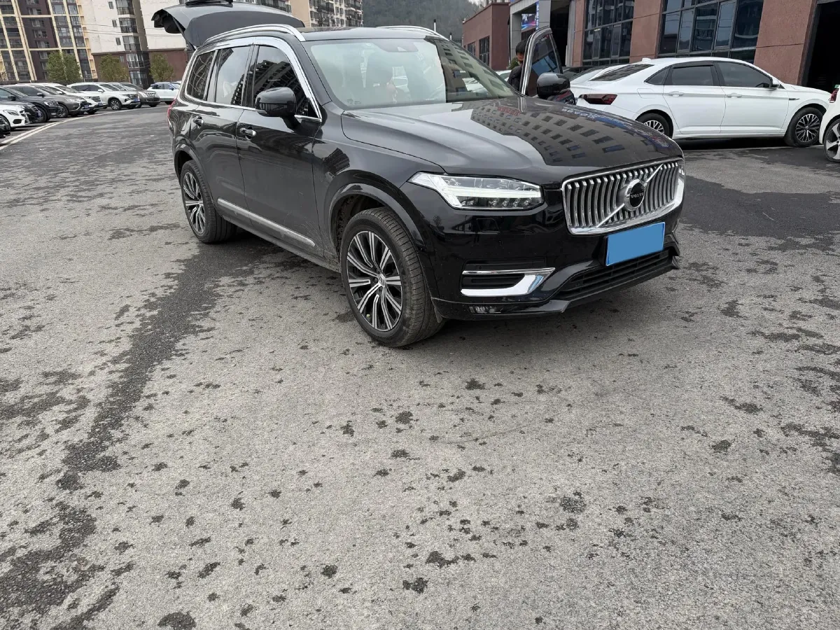 2020 Volvo XC90 2.0T 310HP L4 8AT,autocango,china used car exporter,china ev exporter,chinese used car exporter,chinese used ev exporter