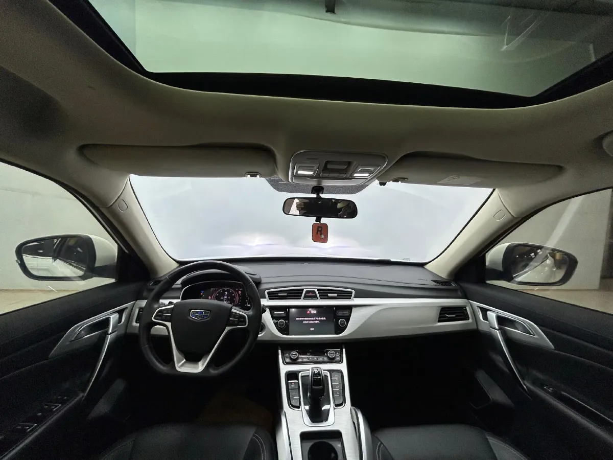 2020 Roewe i6 1.5T 169HP L4 7DCT,autocango,china used car exporter,china ev exporter,chinese used car exporter,chinese used ev exporter