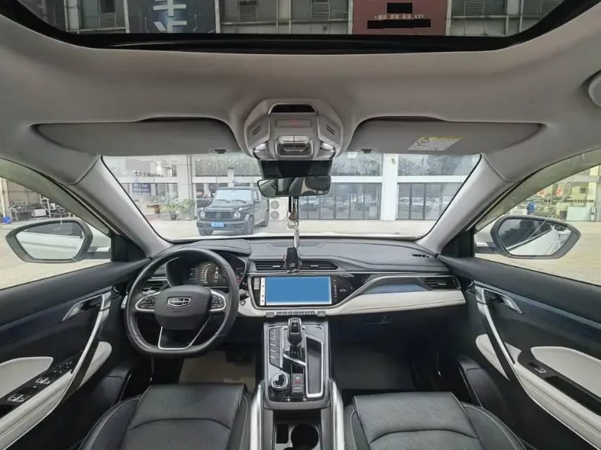 2022 Geely Azkarra 1.8T 184HP L4 7DCT,autocango,china used car exporter,china ev exporter,chinese used car exporter,chinese used ev exporter