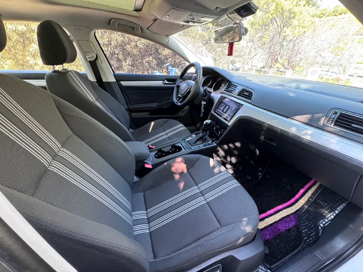 2018 Volkswagen Lamando 1.4T 131HP L4 7DCT,autocango,china used car exporter,china ev exporter,chinese used car exporter,chinese used ev exporter