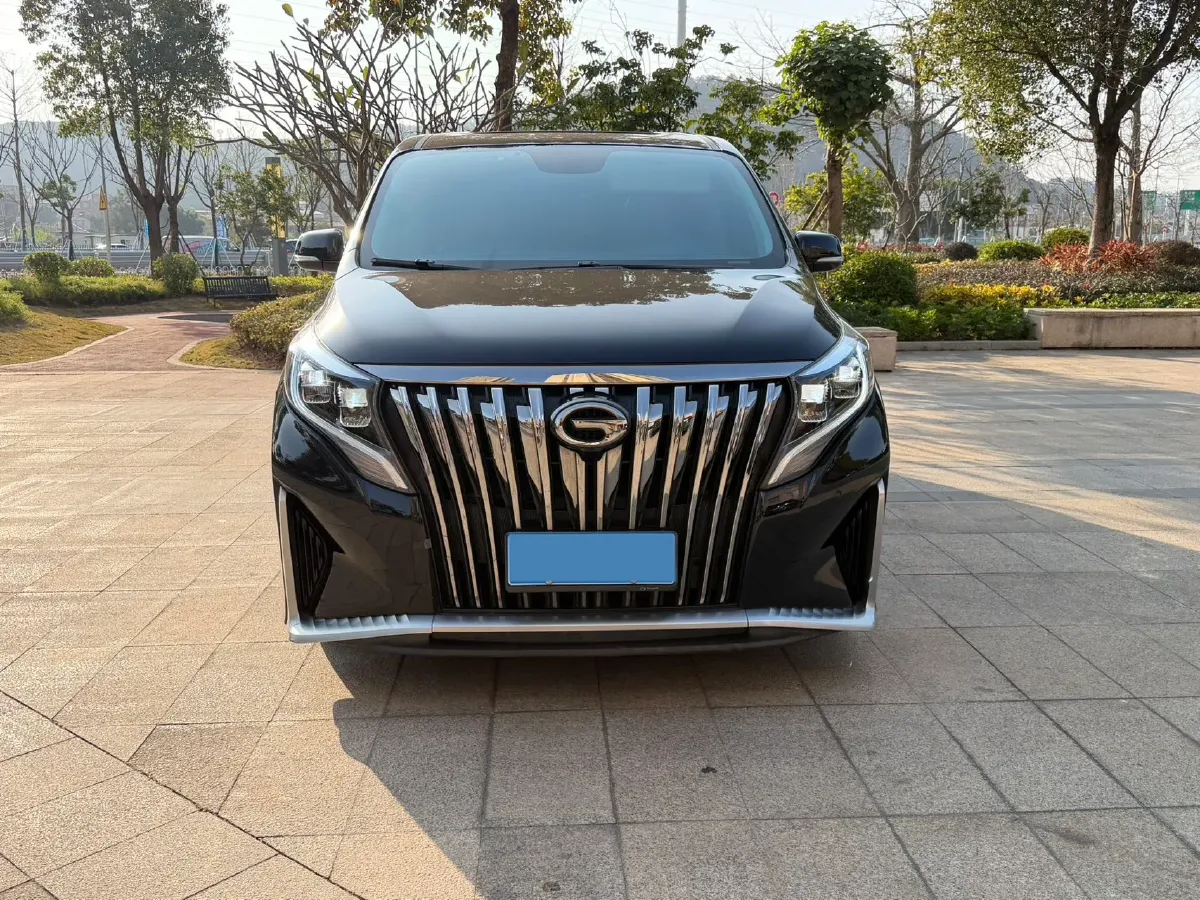 2021 GAC Trumpchi M8 2.0T 252HP L4 8AT,autocango,china used car exporter,china ev exporter,chinese used car exporter,chinese used ev exporter