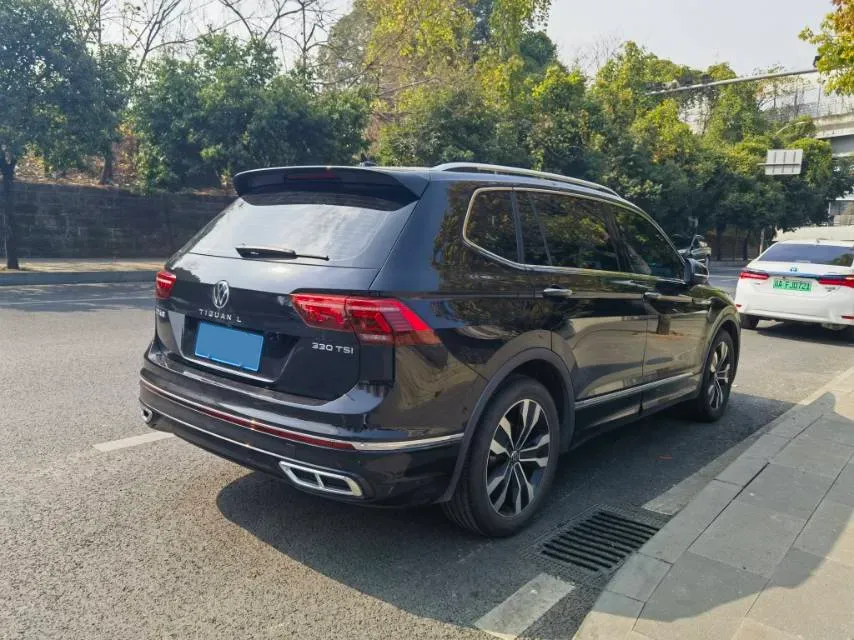 2024 Volkswagen Tiguan L 2.0T 186HP L4 7DCT,autocango,china used car exporter,china ev exporter,chinese used car exporter,chinese used ev exporter