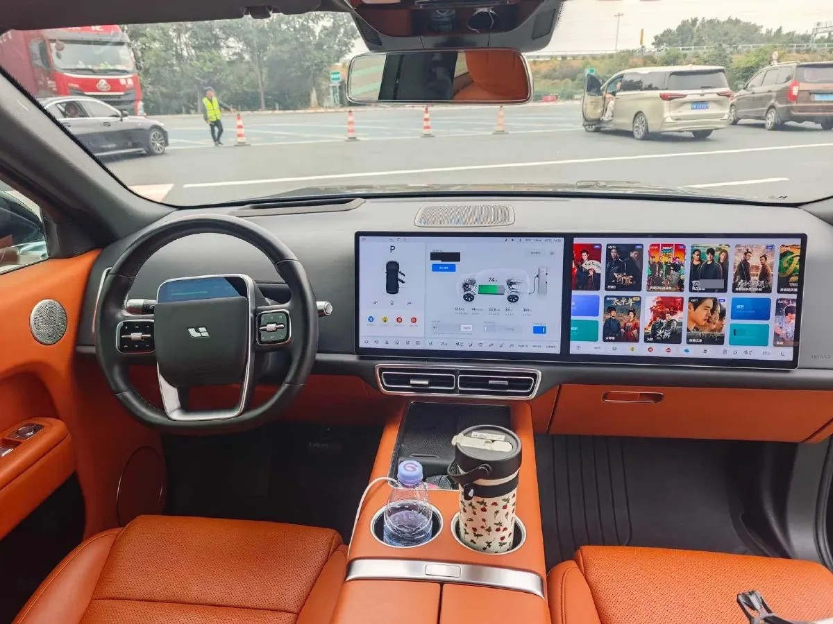 2023 Li L8 Range Extended 154HP REEV 40.9KWH,autocango,china used car exporter,china ev exporter,chinese used car exporter,chinese used ev exporter