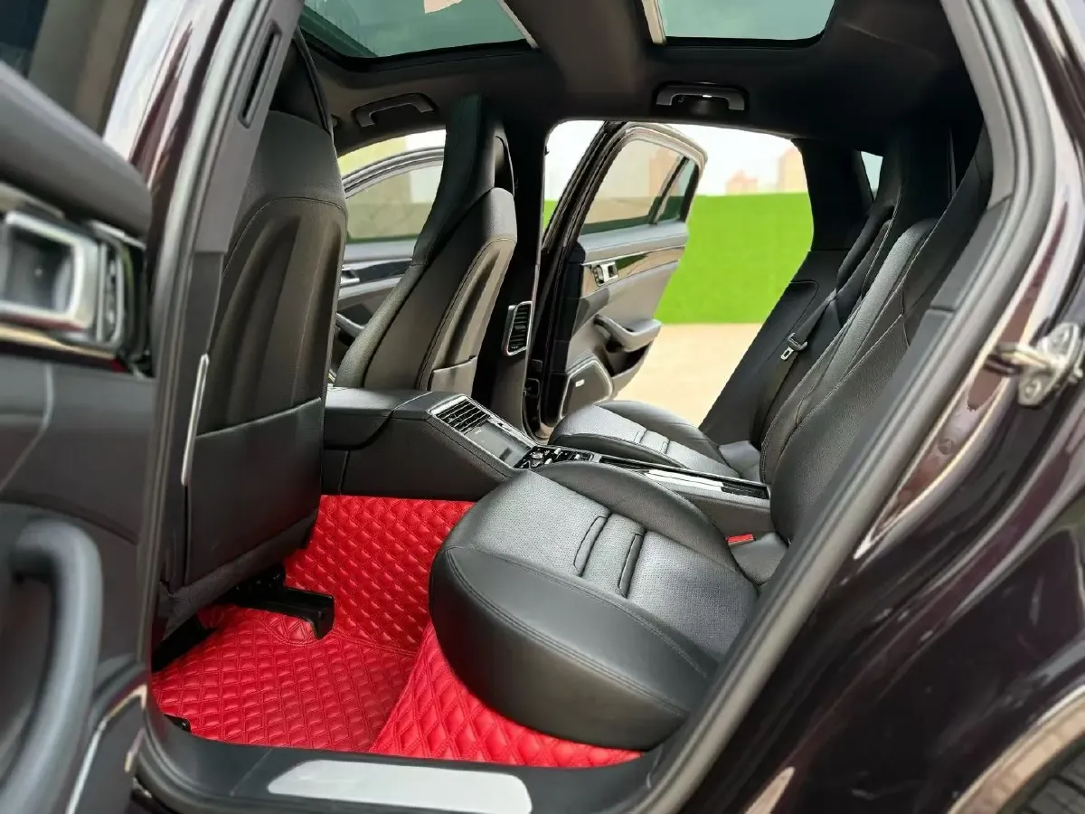 2019 Porsche Panamera 2.9T 330HP V6 8DCT,autocango,china used car exporter,china ev exporter,chinese used car exporter,chinese used ev exporter