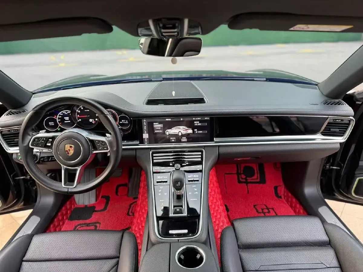 2019 Porsche Panamera 2.9T 330HP V6 8DCT,autocango,china used car exporter,china ev exporter,chinese used car exporter,chinese used ev exporter