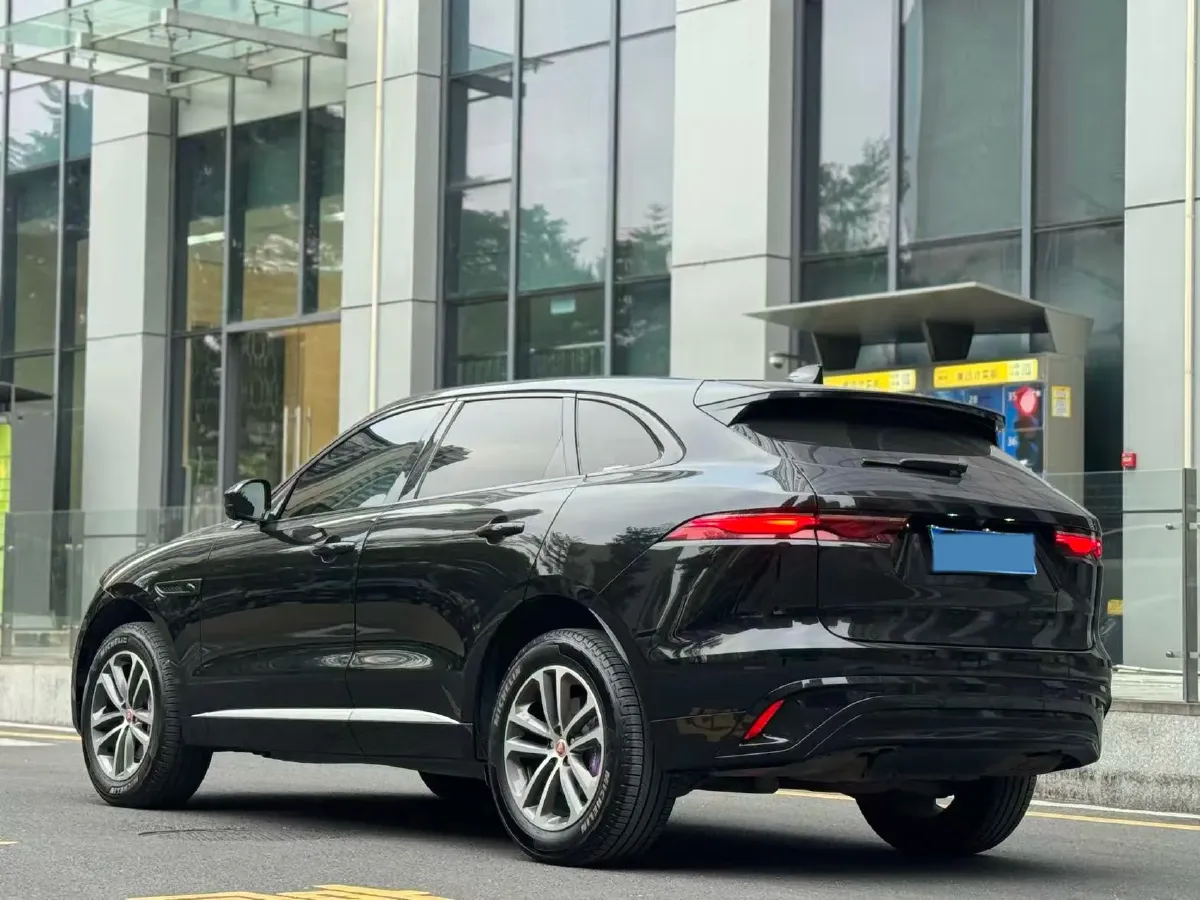 2021 Jaguar F-PACE 2.0T 250HP L4 8AT,autocango,china used car exporter,china ev exporter,chinese used car exporter,chinese used ev exporter
