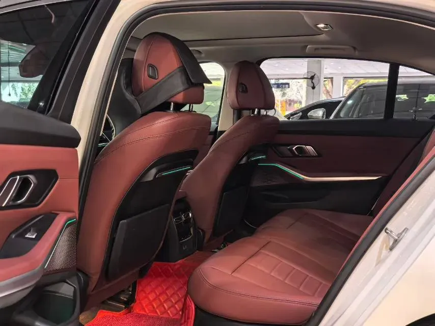 2021 BMW 3 Series 2.0T 184HP L4 8AT,autocango,china used car exporter,china ev exporter,chinese used car exporter,chinese used ev exporter