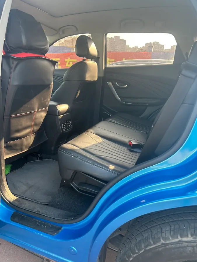 2018 Jetour X70 1.5T 147HP L4 5MT,autocango,china used car exporter,china ev exporter,chinese used car exporter,chinese used ev exporter