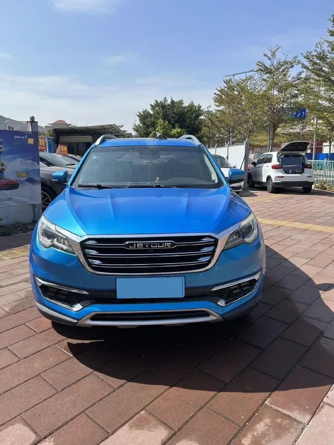 2018 Jetour X70 1.5T 147HP L4 5MT,autocango,china used car exporter,china ev exporter,chinese used car exporter,chinese used ev exporter