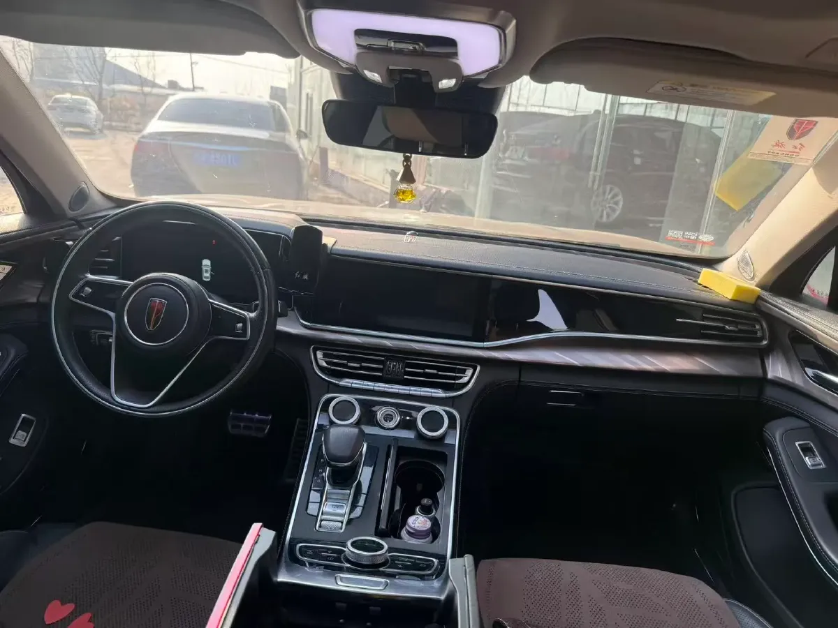 2020 HongQi H9 2.0T 252HP L4 7DCT,autocango,china used car exporter,china ev exporter,chinese used car exporter,chinese used ev exporter