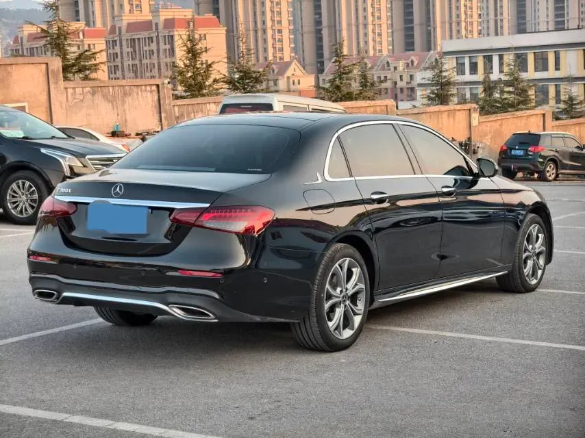 2022 Mercedes-Benz GLC Class 2.0T 258HP L4 9AT,autocango,china used car exporter,china ev exporter,chinese used car exporter,chinese used ev exporter