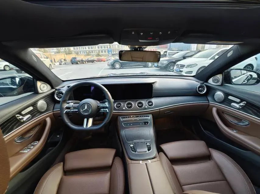 2022 Mercedes-Benz GLC Class 2.0T 258HP L4 9AT,autocango,china used car exporter,china ev exporter,chinese used car exporter,chinese used ev exporter