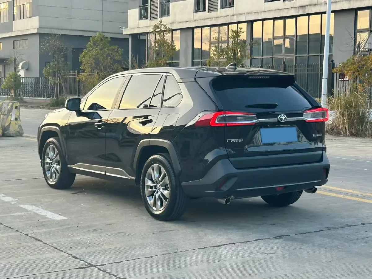 2023 Toyota Wildlander 2.0L 171HP L4 CVT,autocango,china used car exporter,china ev exporter,chinese used car exporter,chinese used ev exporter