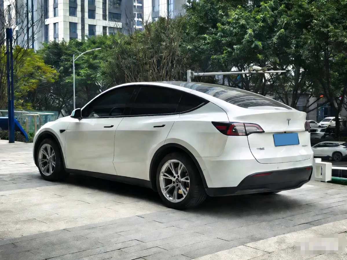 2022 Tesla Model Y BEV 60KWH,autocango,china used car exporter,china ev exporter,chinese used car exporter,chinese used ev exporter