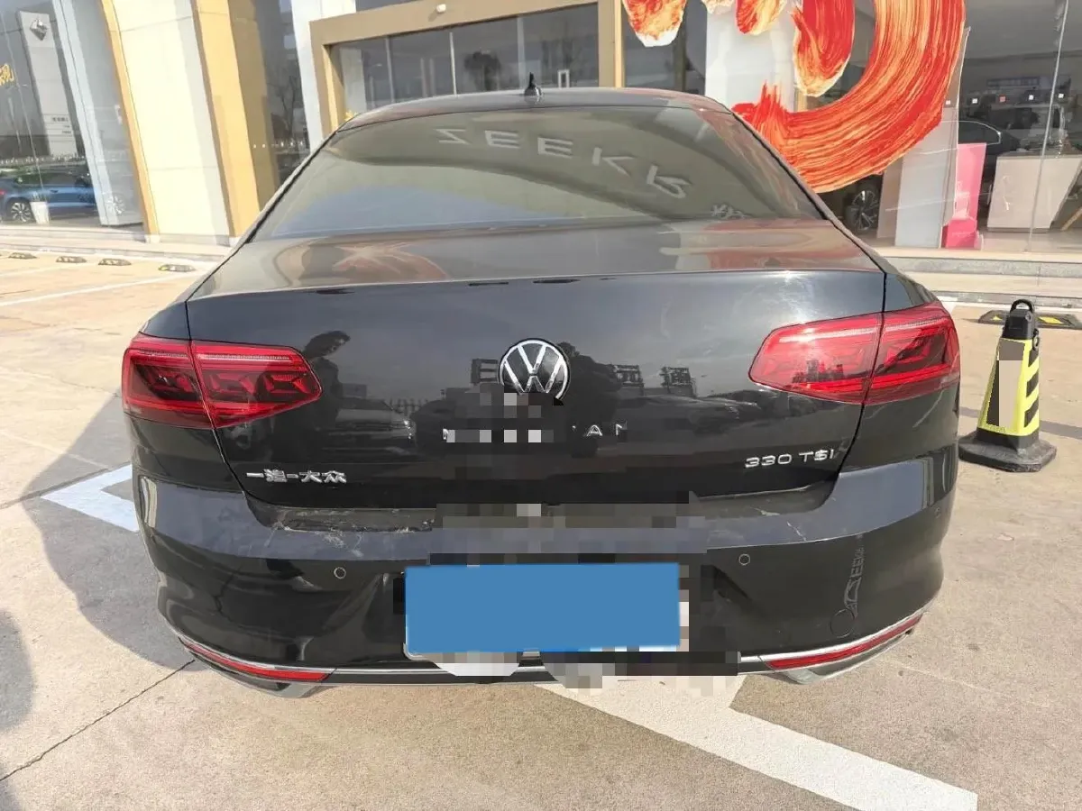 2021 Volkswagen Magotan 2.0T 186HP L4 7DCT,autocango,china used car exporter,china ev exporter,chinese used car exporter,chinese used ev exporter