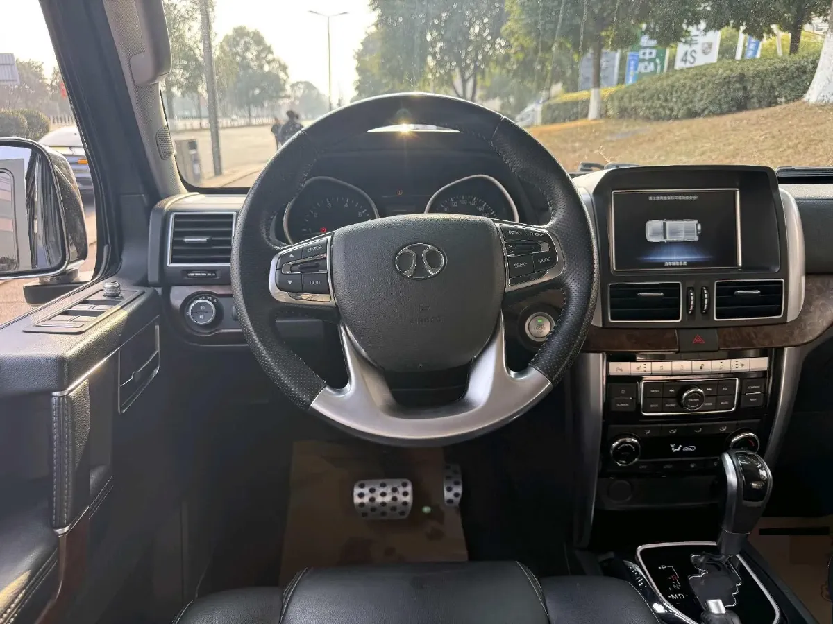 2018 Beijing BJ80 2.3T 231HP L4 6AT,autocango,china used car exporter,china ev exporter,chinese used car exporter,chinese used ev exporter