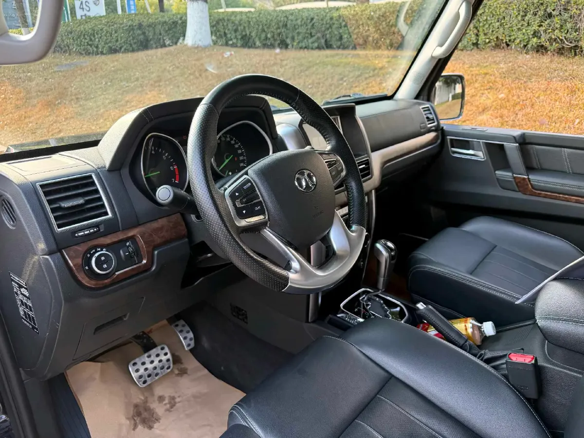 2018 Beijing BJ80 2.3T 231HP L4 6AT,autocango,china used car exporter,china ev exporter,chinese used car exporter,chinese used ev exporter