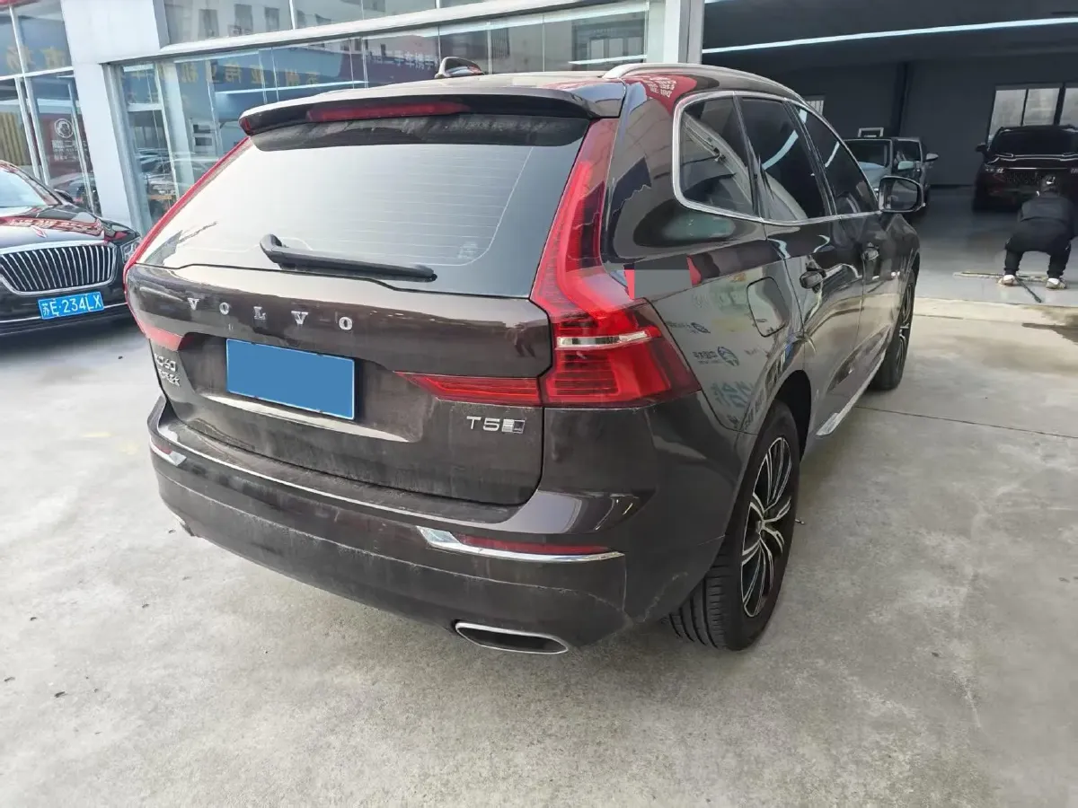 2020 Volvo XC60 2.0T 254HP L4 8AT,autocango,china used car exporter,china ev exporter,chinese used car exporter,chinese used ev exporter