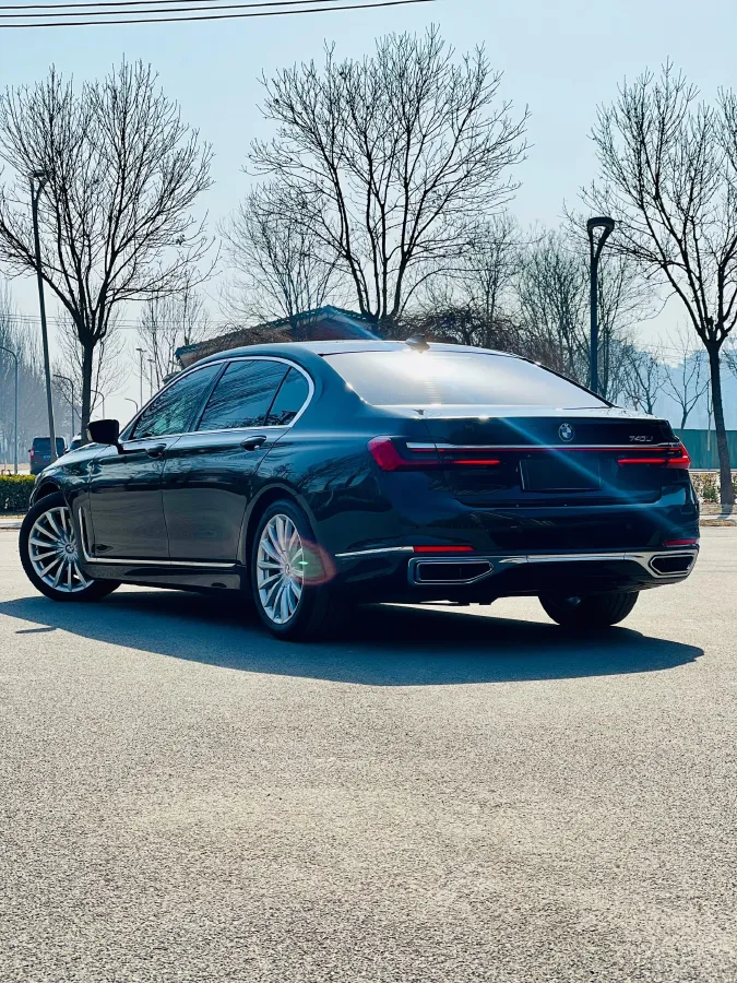 2021 BMW 7 Series 2.0T 265HP L4 8AT,autocango,china used car exporter,china ev exporter,chinese used car exporter,chinese used ev exporter