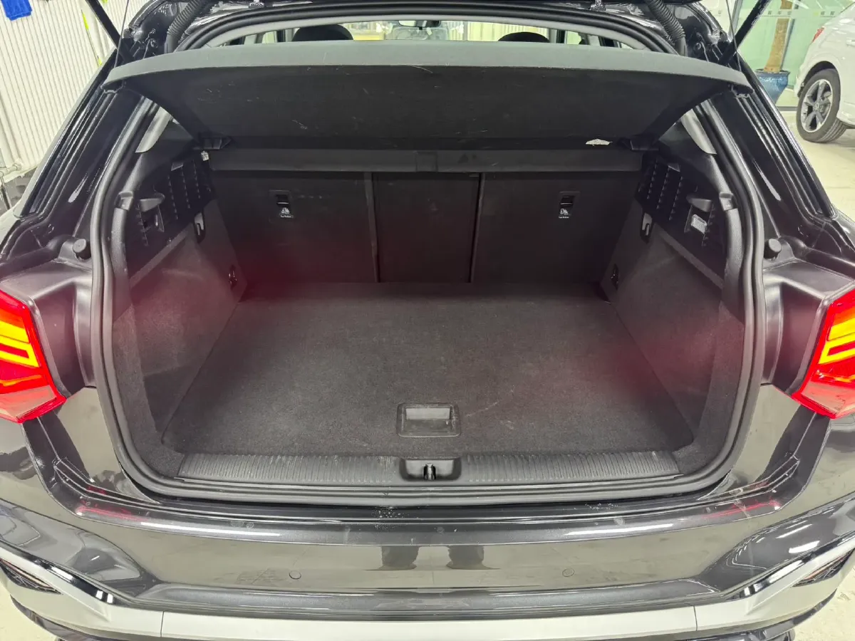 2022 Audi Q2L 1.4T 150HP L4 7DCT,autocango,china used car exporter,china ev exporter,chinese used car exporter,chinese used ev exporter