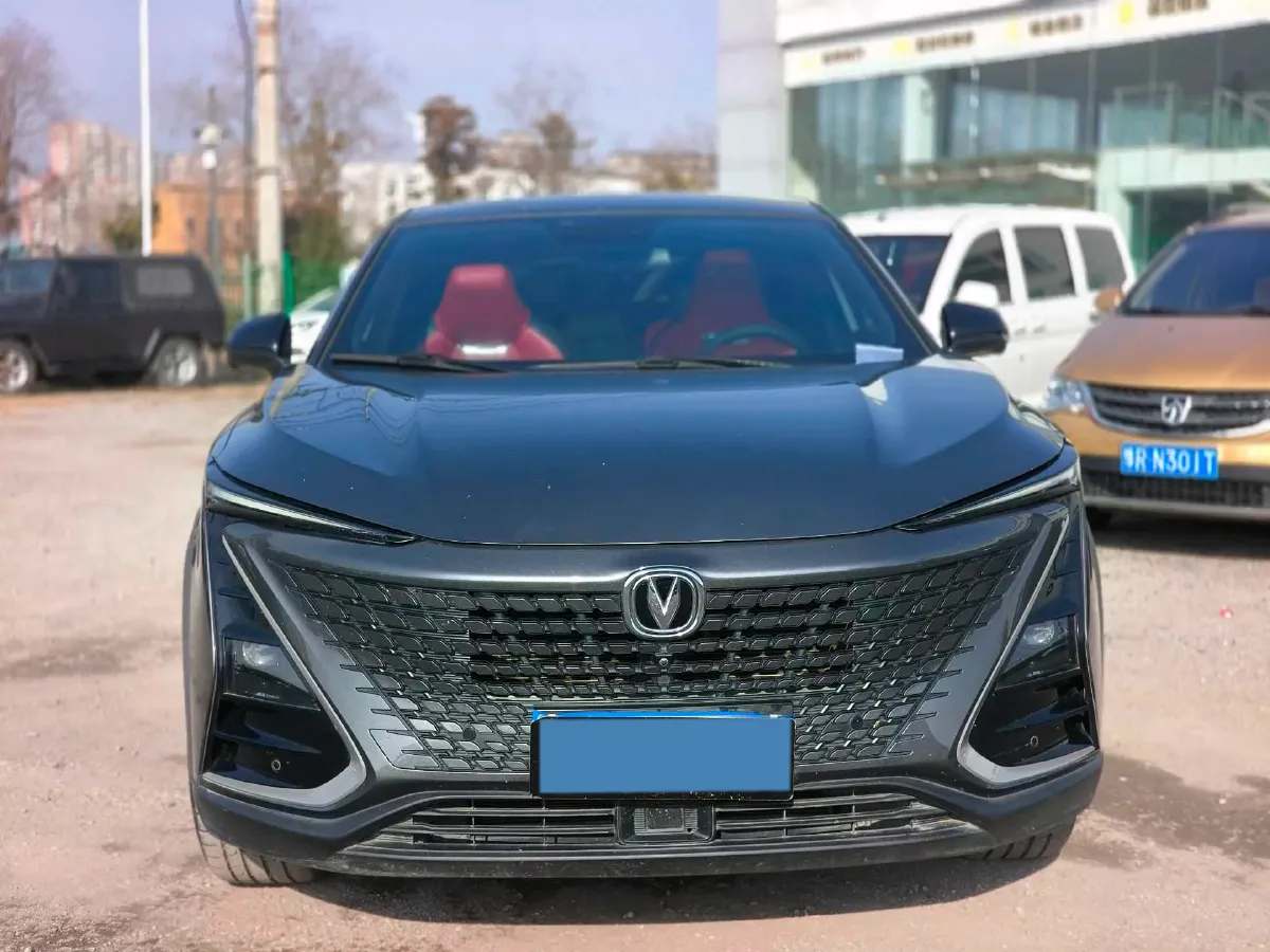 2020 ChangAn UNI-T 1.5T 180HP L4 7DCT,autocango,china used car exporter,china ev exporter,chinese used car exporter,chinese used ev exporter