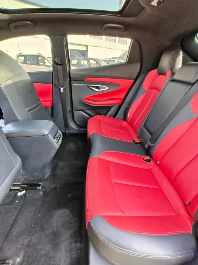 2020 ChangAn UNI-T 1.5T 180HP L4 7DCT,autocango,china used car exporter,china ev exporter,chinese used car exporter,chinese used ev exporter