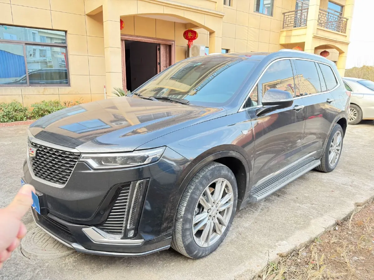 2022 Cadillac XT6 2.0T 237HP L4 9AT,autocango,china used car exporter,china ev exporter,chinese used car exporter,chinese used ev exporter