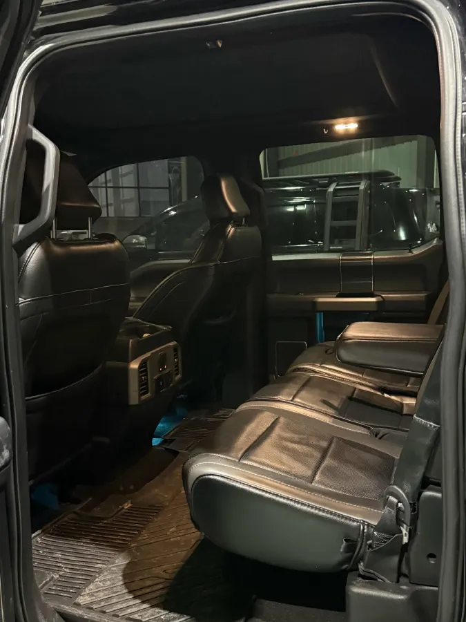 2019 Ford F-150 3.5T 381HP V6 10AT,autocango,china used car exporter,china ev exporter,chinese used car exporter,chinese used ev exporter