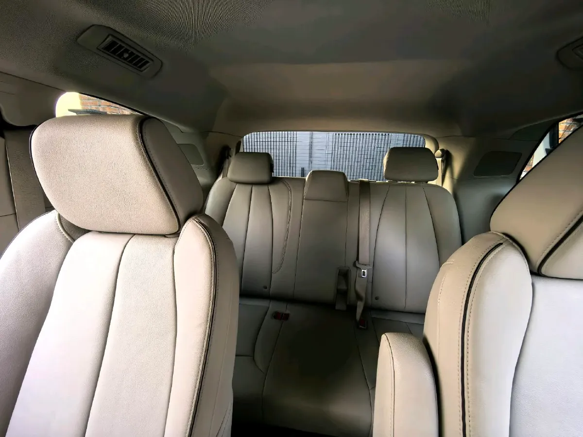 2021 Buick GL8 2.0T 237HP L4 9AT,autocango,china used car exporter,china ev exporter,chinese used car exporter,chinese used ev exporter