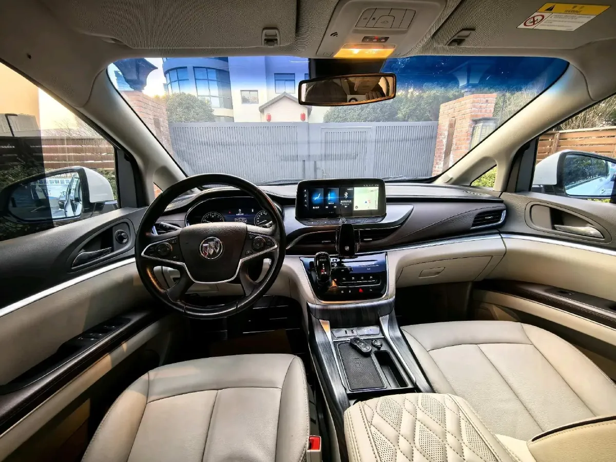 2021 Buick GL8 2.0T 237HP L4 9AT,autocango,china used car exporter,china ev exporter,chinese used car exporter,chinese used ev exporter