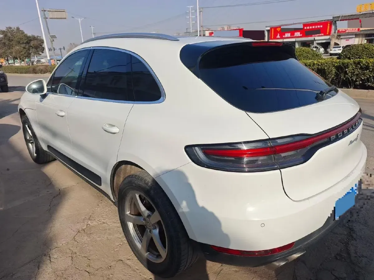 2018 Porsche Macan 2.0T 252HP L4 7DCT,autocango,china used car exporter,china ev exporter,chinese used car exporter,chinese used ev exporter
