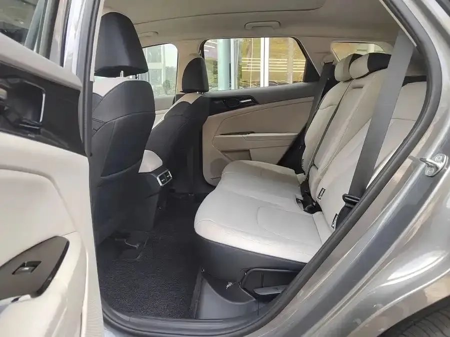 2025 Kia Sportage 1.5T 200HP L4 8AT,autocango,china used car exporter,china ev exporter,chinese used car exporter,chinese used ev exporter