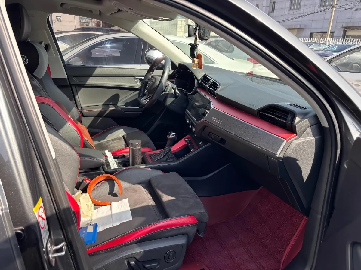 2019 Audi Q3 1.4T 150HP L4 7DCT,autocango,china used car exporter,china ev exporter,chinese used car exporter,chinese used ev exporter