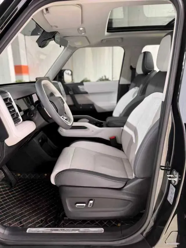 2024 iCAR iCAR 03T BEV 69.77KWH,autocango,china used car exporter,china ev exporter,chinese used car exporter,chinese used ev exporter