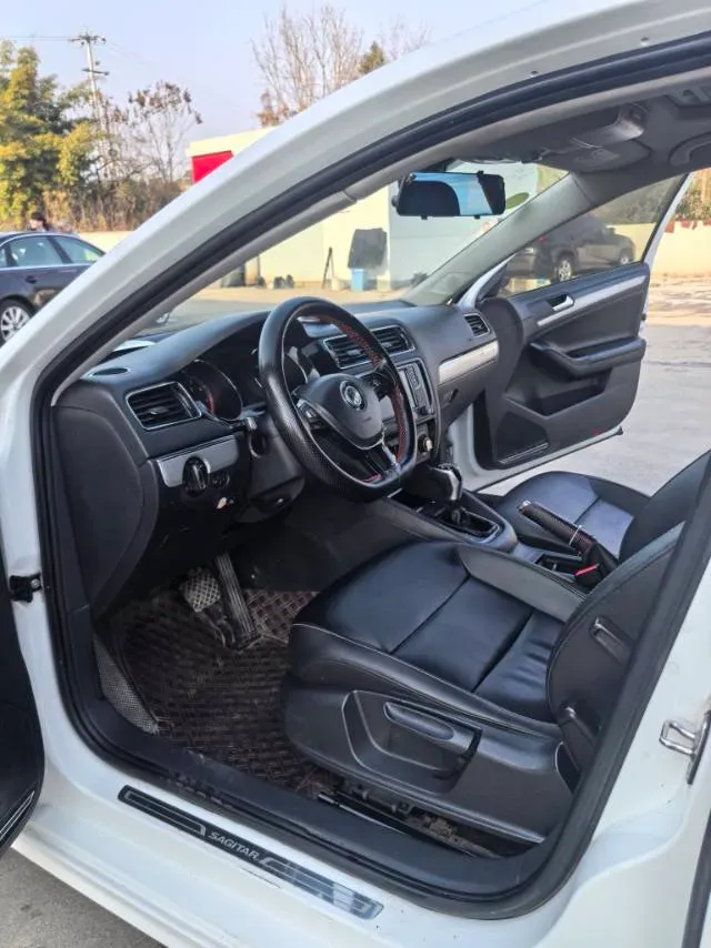 2018 Volkswagen Sagitar 1.2T 110HP L4 7DCT,autocango,china used car exporter,china ev exporter,chinese used car exporter,chinese used ev exporter