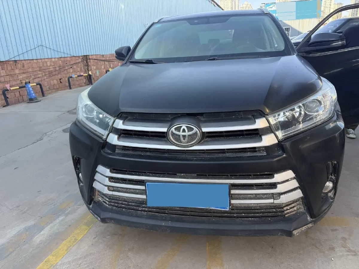 2018 Toyota Highlander 2.0T 220HP L4 6AT,autocango,china used car exporter,china ev exporter,chinese used car exporter,chinese used ev exporter