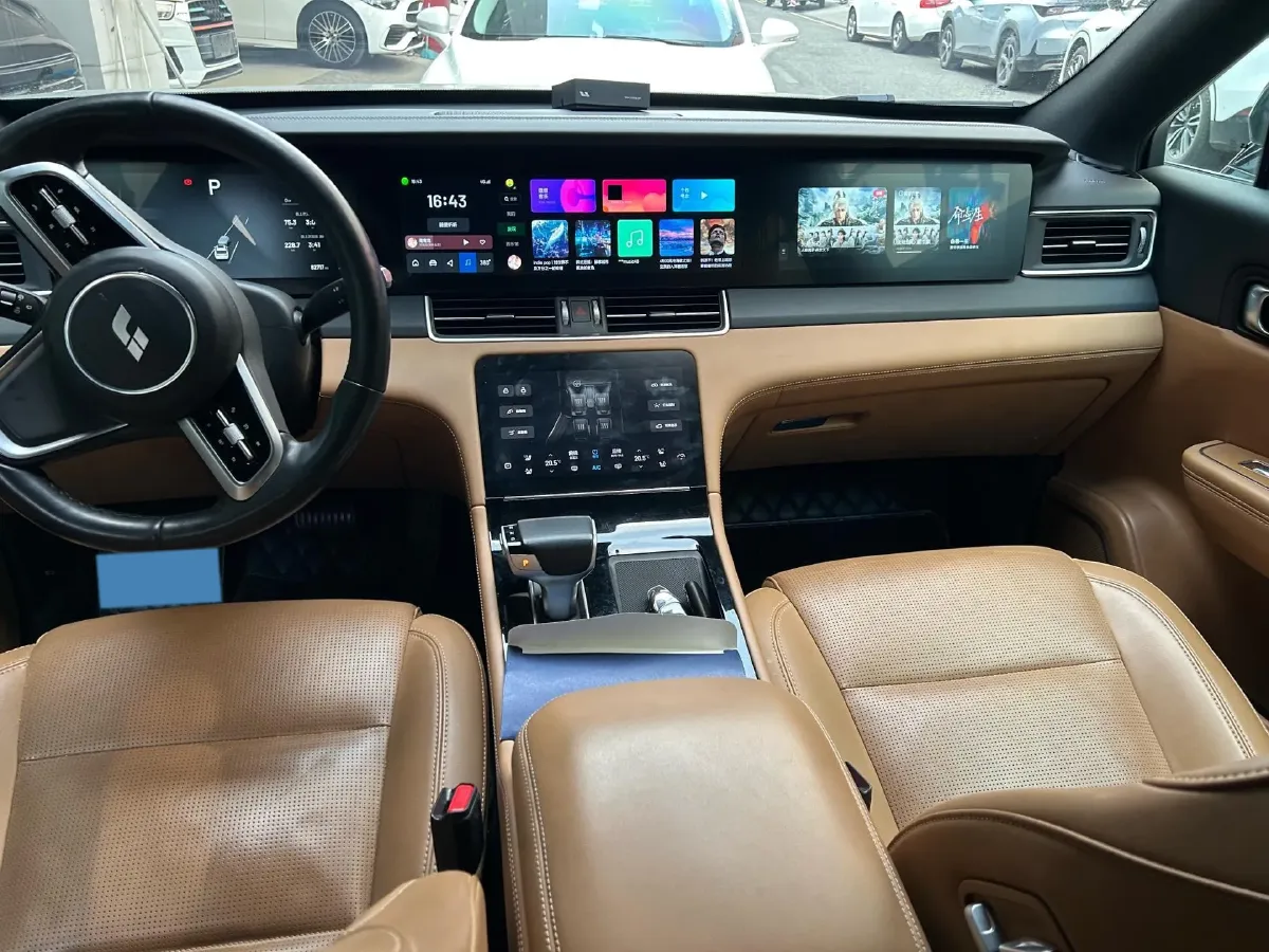 2021 Li ONE Range Extended 131HP REEV 40.5KWH,autocango,china used car exporter,china ev exporter,chinese used car exporter,chinese used ev exporter