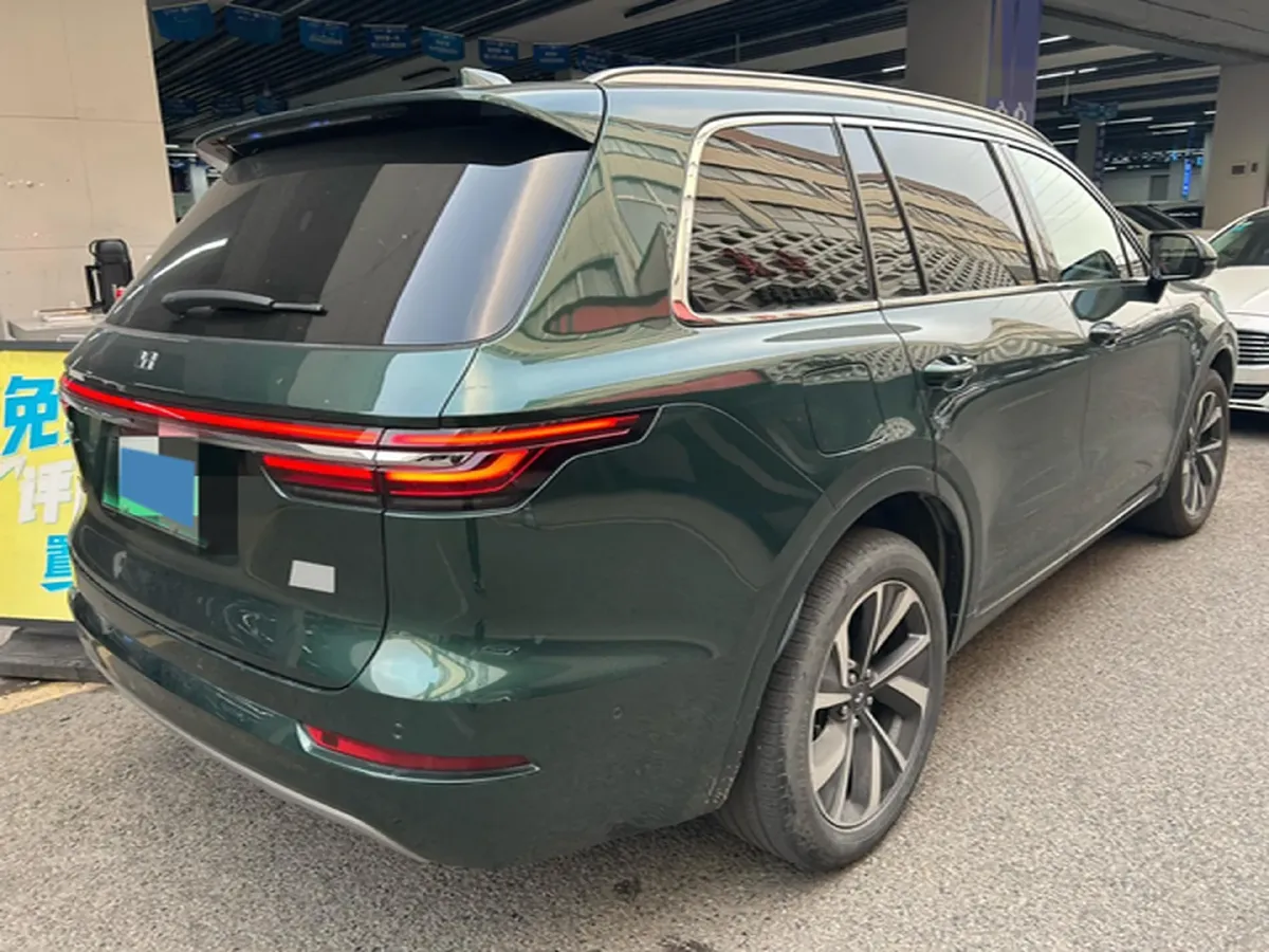 2021 Li ONE Range Extended 131HP REEV 40.5KWH,autocango,china used car exporter,china ev exporter,chinese used car exporter,chinese used ev exporter
