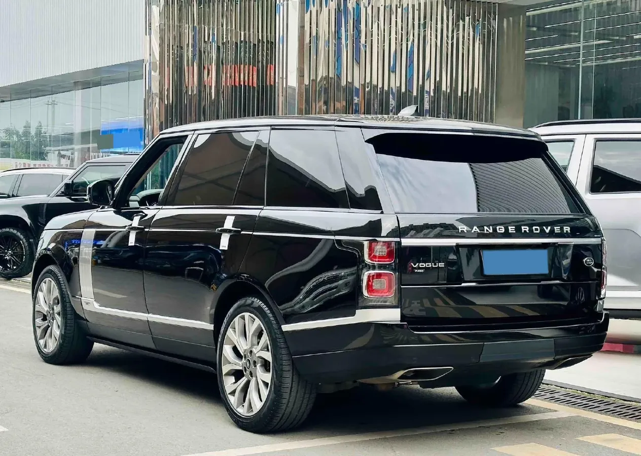 2018 Land Rover Range Rover Evoque 2.0T 241HP L4 9AT,autocango,china used car exporter,china ev exporter,chinese used car exporter,chinese used ev exporter