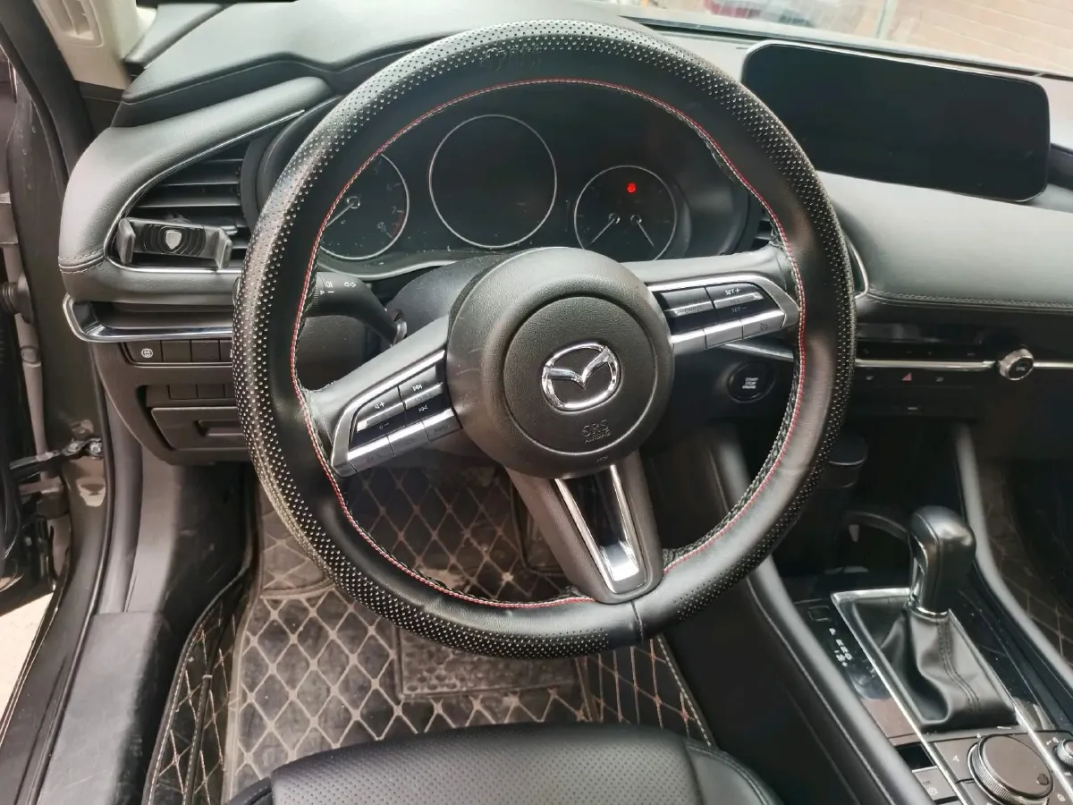 2020 Mazda 3 Axela 2.0L 158HP L4 6AT,autocango,china used car exporter,china ev exporter,chinese used car exporter,chinese used ev exporter