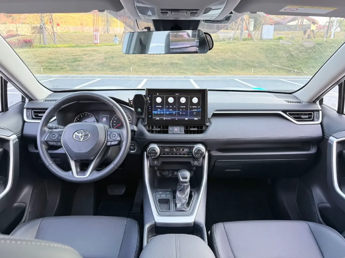 2022 Toyota Wildlander 2.0L 171HP L4 CVT,autocango,china used car exporter,china ev exporter,chinese used car exporter,chinese used ev exporter