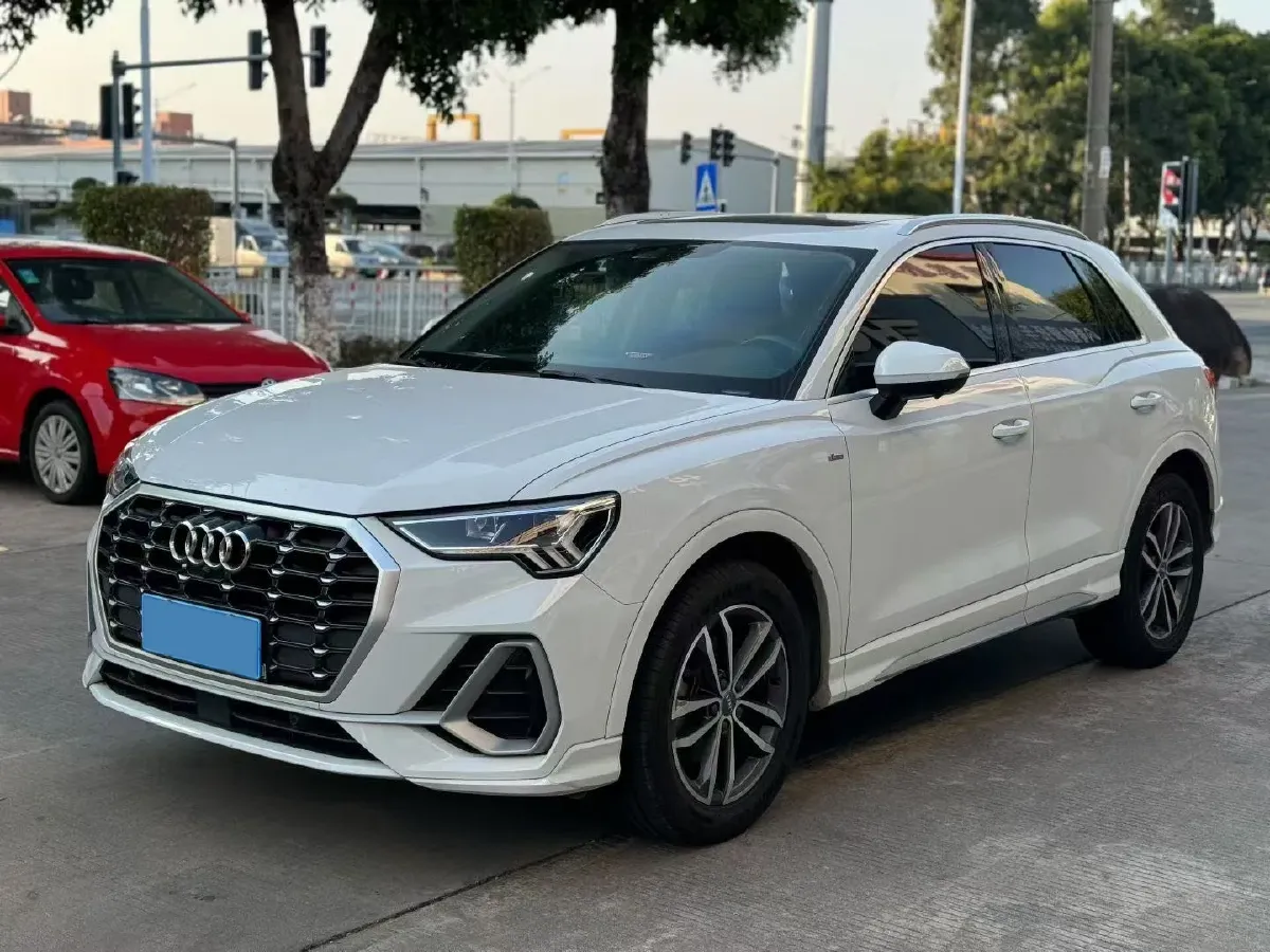 2021 Audi Q3 1.4T 150HP L4 7DCT,autocango,china used car exporter,china ev exporter,chinese used car exporter,chinese used ev exporter