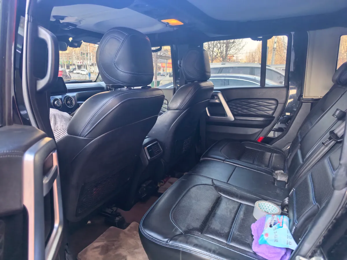 2019 Beijing BJ40 2.3T 231HP L4 6AT,autocango,china used car exporter,china ev exporter,chinese used car exporter,chinese used ev exporter