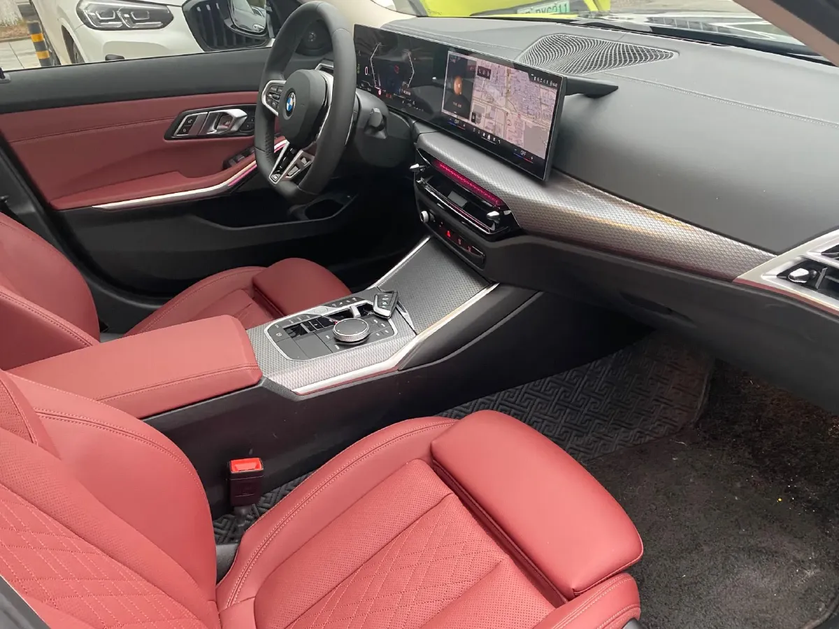 2025 BMW 3 Series 2.0T 245HP L4 8AT,autocango,china used car exporter,china ev exporter,chinese used car exporter,chinese used ev exporter