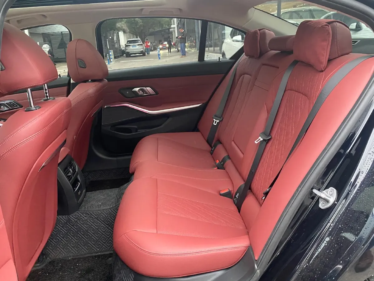 2025 BMW 3 Series 2.0T 245HP L4 8AT,autocango,china used car exporter,china ev exporter,chinese used car exporter,chinese used ev exporter