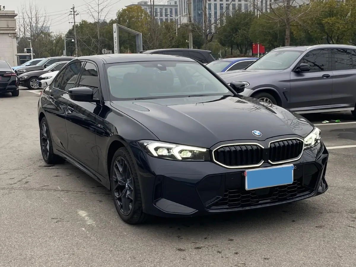 2025 BMW 3 Series 2.0T 245HP L4 8AT,autocango,china used car exporter,china ev exporter,chinese used car exporter,chinese used ev exporter