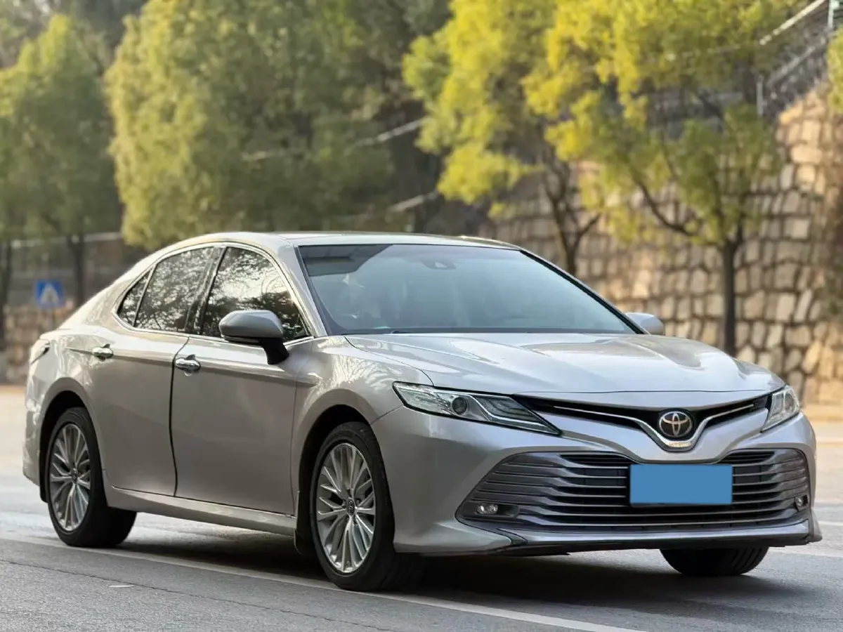 2018 Toyota Camry 2.5L 209HP L4 8AT,autocango,china used car exporter,china ev exporter,chinese used car exporter,chinese used ev exporter