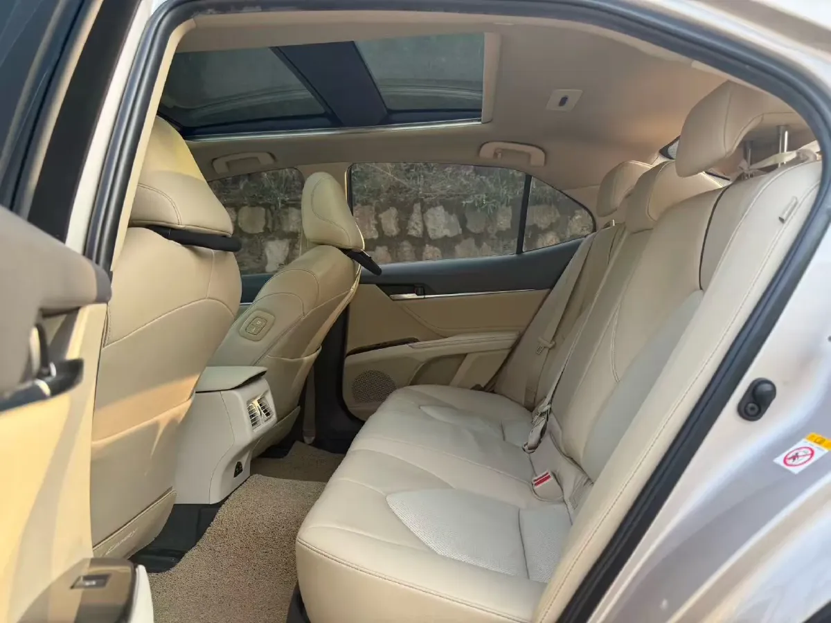 2018 Toyota Camry 2.5L 209HP L4 8AT,autocango,china used car exporter,china ev exporter,chinese used car exporter,chinese used ev exporter