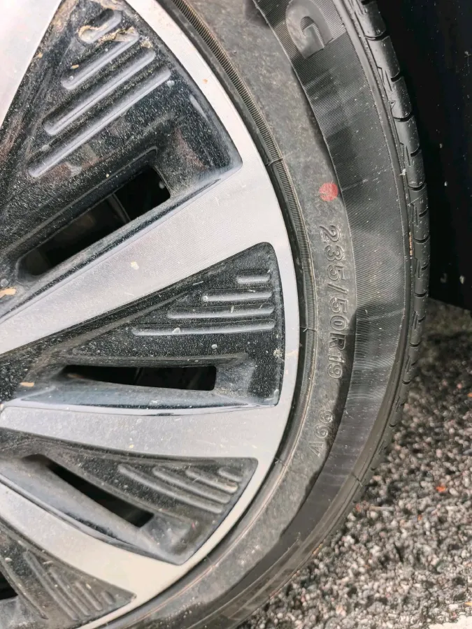 2025 Fulwin FulwinT8 1.5T 156HP L4 1DHT PHEV 18.67KWH,autocango,china used car exporter,china ev exporter,chinese used car exporter,chinese used ev exporter